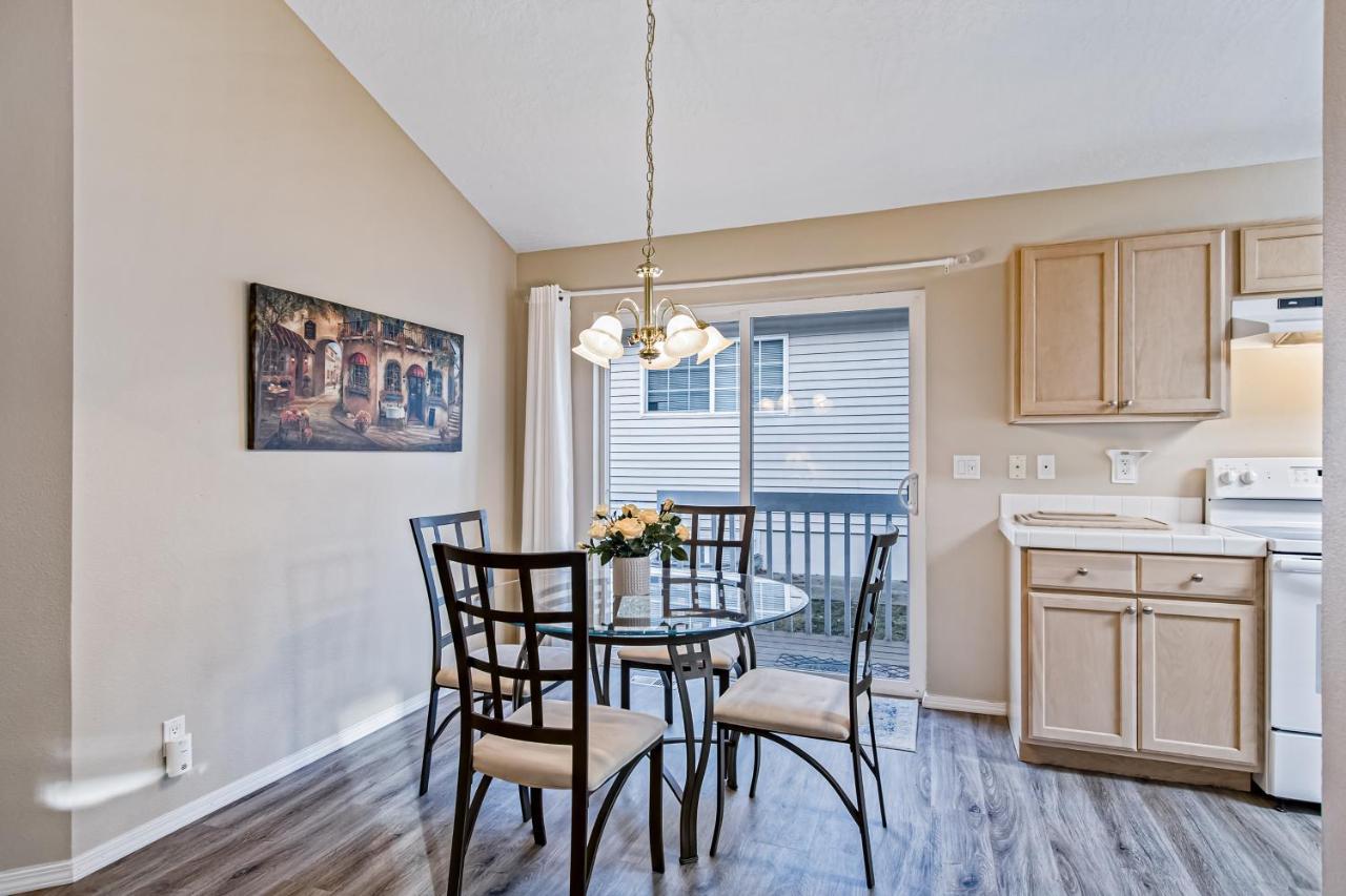 Pine Ave Delight Villa Coeur d'Alene Ngoại thất bức ảnh